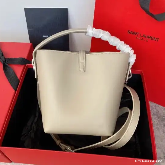 Tony Luxuries 37  YSL BAG-17*20*13CM LE SMALL 0605